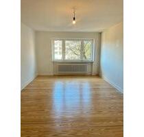 2-Zimmerwohnung mit viel Platz - 630,00&nbsp;EUR Kaltmiete, ca.&nbsp; 75,70&nbsp;m&sup2; in Kiel (PLZ: 24149) Neumühlen-Dietrichsdorf