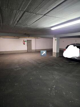 Foto - Tiefgaragenstellplatz - 75,00&nbsp;EUR Miete,