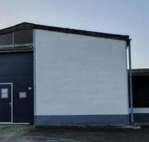 Lager - bzw. Gewerbehalle mit angeschlossenem Büro in Weilburg