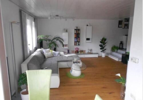 Foto - Stilvolle 4 Zimmerwohnung mit tollem Ausblick ins Grüne