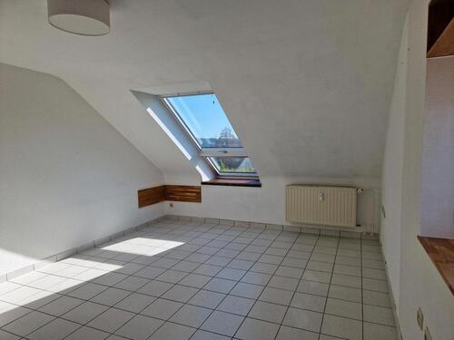 Foto - 2.5 Zimmer Dachgeschoßwohnung in Saarbrücken