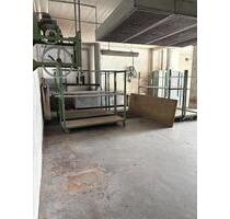 Lagerfläche - 150,00 EUR Kaltmiete, in Schneckenlohe (PLZ: 96277)