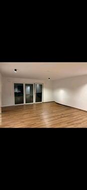 Foto - 3,5 Zimmer Wohnung - 900,00&nbsp;EUR Kaltmiete, ca.&nbsp; 94,00&nbsp;m&sup2;