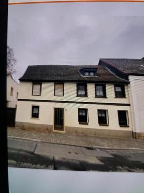 Foto - Sanierungsbedürftiges Haus in Mainz Marienborn (55127)