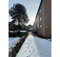 Verkaufe! Helle 3-Zimmer Whg mit Balkon in Hamburg Farmsen Berne