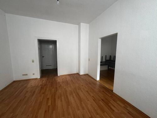 Foto - ETW 2 große Zimmer Schnäppchen sofort einziehen