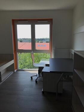 Foto - Ein Zimmer mit eigenem WC in einer WG (kurzfristig)