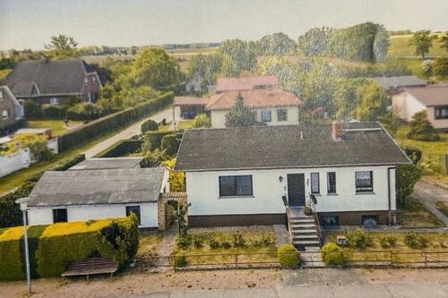 Foto - Entkernter Bungalow mit Nebengebäude in ruhiger Lage von Penzlin