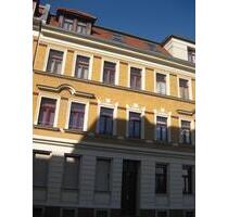 Sanierte 3-Raumwohnung mit Balkon und Laminat auf ca. 55 m² - Leipzig Nordost