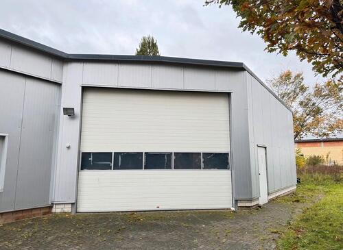 Foto - Gewerbehalle ab sofort - 1.300,00&nbsp;EUR Kaltmiete, ca.&nbsp; 150,00&nbsp;m&sup2;