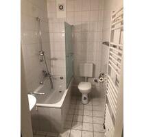 E-Rüttenscheid 62QM, 2 Zimmer + Küche, Erdgeschoss, Fernwärme - Essen Stadtbezirk II