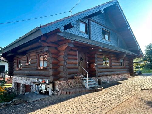 Foto - Blockstammhaus in Bosen am Bostalsee