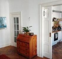 Verkaufe 4-Zimmer-Wohnung mit Souterrainwohnung - Freiburg im Breisgau Oberau