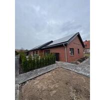 Erstbezug - Barrierefreies Reihenhaus in Uplengen