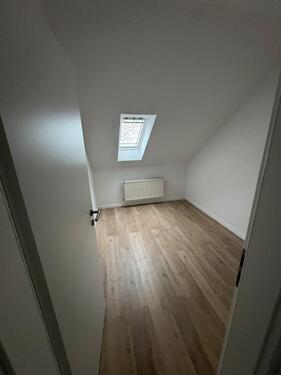 Foto - 3 Zimmer Dachgeschoßwohnung zur Miete in Saarlouis