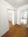 Foto - TOP LAGE renovierte 3 Zimmer mit 78qm + großem Balkon