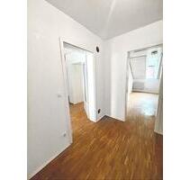 TOP LAGE renovierte 3 Zimmer mit 78qm + großem Balkon - Schramberg