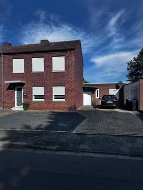 Foto - Haus in Hückelhoven Hilfarth - 260.000,00 EUR Kaufpreis, ca.  130,00 m²