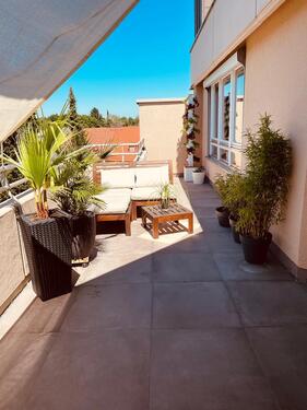 Foto - 2-Zimmer-Wohnung mit Einbauküche und Dachterrasse in Nürnberg-Mögeldorf