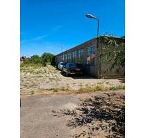 Massive Lagerhalle an der A2 1500 qm , 4500 qm Areal, Parkplätze - Berlin Spandau