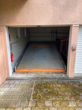 Foto - Garage - Doppelparker in Zeppelinheim
