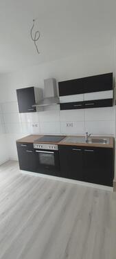 Foto - Modernisierte Wohnung mit Einbauküche und riesigen Balkon!!!