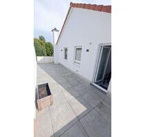 Single-Traum mit Dachterrasse + Balkon + Tageslichtbad - Frankfurt am Main Bonames