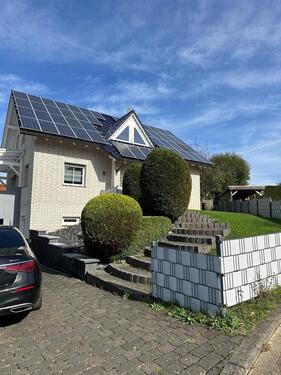 Foto - Moderner Familientraum in Waldnähe