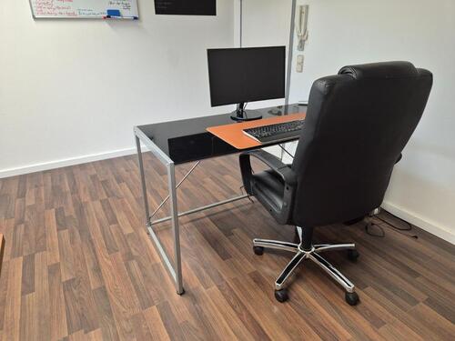 Foto - Helles Büro (16 oder 32 m²) zur Untermiete in Schwabing-Freimann