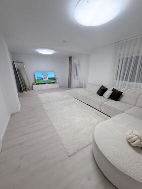 Foto - Komplett neu renovierte Wohnung ab 01.07.2026