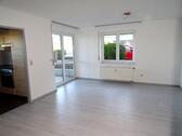 Foto - Helle barrierefreie 3-Zimmer-Wohnung, EBK, Terrasse, Stellplatz