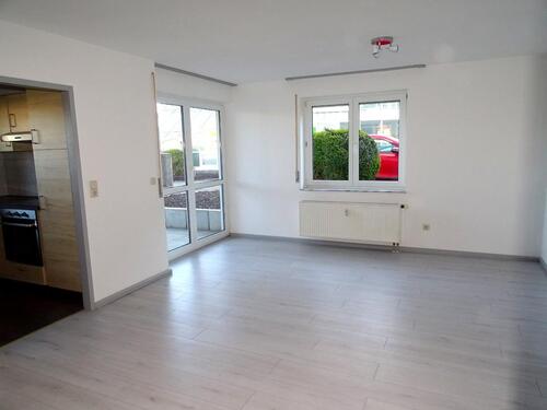 Foto - Helle barrierefreie 3-Zimmer-Wohnung, EBK, Terrasse, Stellplatz