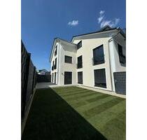 Lichtdurchflutete und geräumige 4‑Zimmer Wohnung mit Garten - Usingen