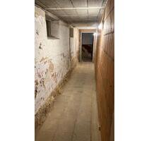 Lagerfläche Zentrum Hünfeld zu vermieten - Fulda Fulda-Galerie