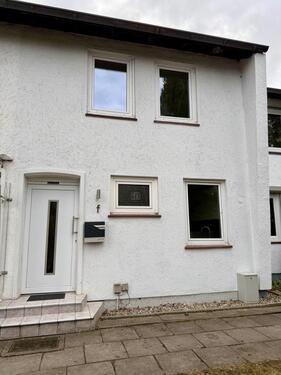 Foto - Saniertes Reihenhaus in Hamburg-Langenhorn