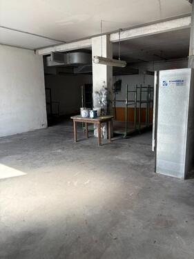 Foto - Lager - und Gewerbefläche - 740,00 EUR Kaltmiete,
