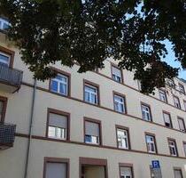 Genial zentral - 985,00&nbsp;EUR Kaltmiete, ca.&nbsp; 117,10&nbsp;m&sup2; in Bruchsal (PLZ: 76646)