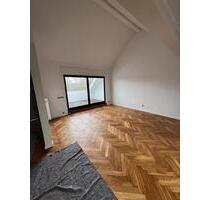 SLS Roden DG 3 Z mit Klimaanlage u. Stellplatz , 5 Min v. Bahnhof - Saarlouis