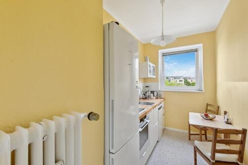 Foto - Helle, möblierte 2-Zimmer-Wohnung mit Balkon, sofort verfügbar