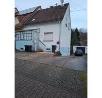 Einfamilienhaus zu verkaufen - 48.000,00&nbsp;EUR Kaufpreis, ca.&nbsp; 80,00&nbsp;m&sup2; in Herschweiler-Pettersheim (PLZ: 66909)