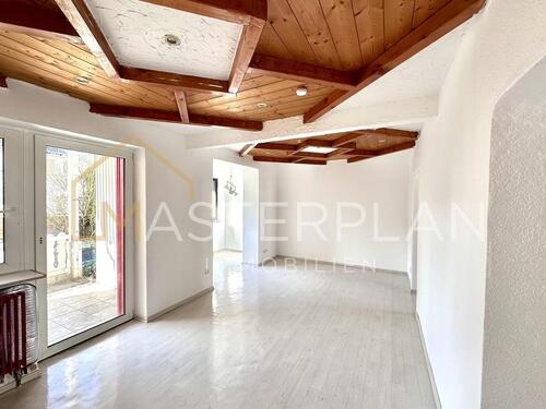 Foto - 2ZKB Erdgeschoss mit Balkon, Garten und Garage