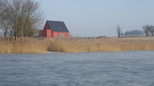 Foto - Seltenheit: Ferienhaus am See in Herbstferien noch frei