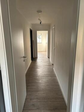 Foto - Mietwohnung, 4 ZKB, Dachgeschoss