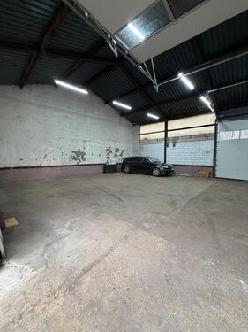 Foto - Halle in Grevenbroich-Gustorf zu vermieten zzgl. 3.000 qm Freifl.