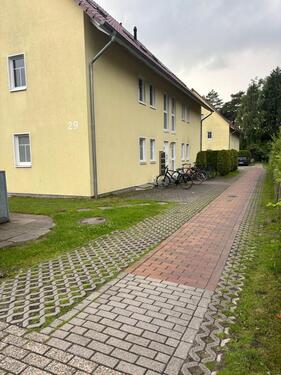 Foto - Uninahe gepflegte 2 5-Zimmer-EG-Wohnung mit Einbauküche