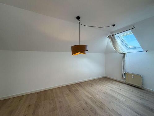 Foto - 3 Zimmer Dachgeschoßwohnung zur Miete in Friedberg (Hessen)