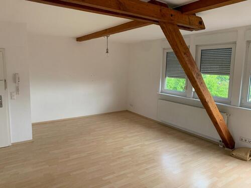 Foto - Lichtdurchflutete Dachgeschosswohnung mit Balkon, Stellplatz & Ke