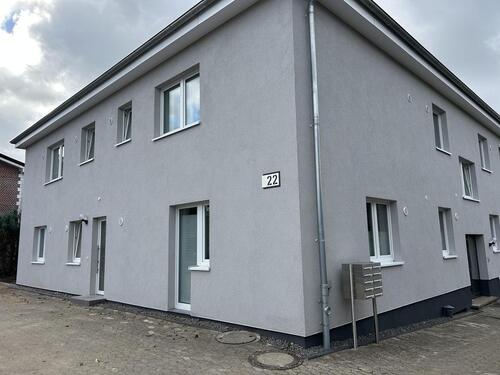 Foto - Sanierte 1 Zimmer Dachterrassen Wohnung im KFW Niedrigenergiehaus zentral in Schacht-Audorf