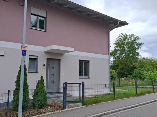 Foto - Etagenwohnung in Niederaichbach zur Miete