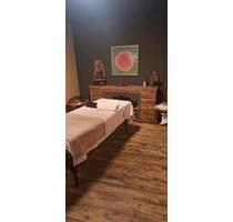 WELLNESS Raum Massage Raum Kleine Ladeneinheit mit WC in NZ - Neustrelitz